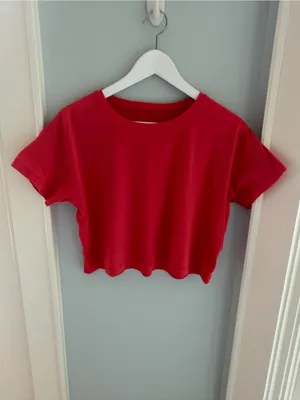 Lululemon Cates T-Shirt thumbnail 3