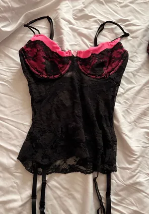 Victoria's Secret Black Lace Bustier with Hot Pink Cups thumbnail 1