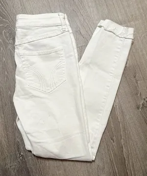 •Hollister• White High Rise Skinny Jeans thumbnail 1