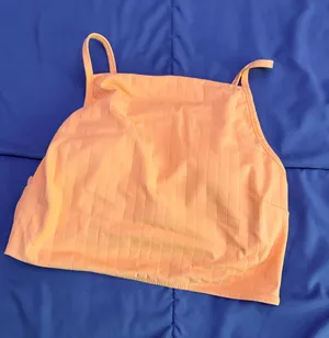 Lululemon Top thumbnail 1