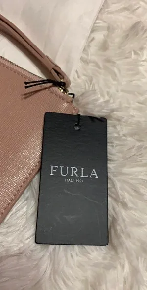 Authentic  wristlet thumbnail 5