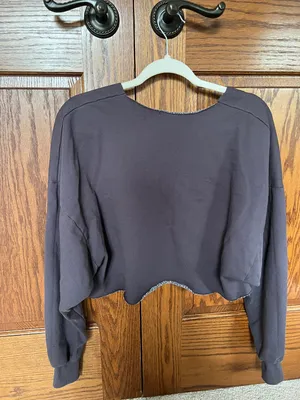Urban Outfitters Long-sleeve thumbnail 2