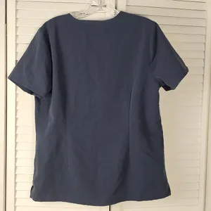 Figs Womens Dark Gray‎ Casma Three Pocket Scrub Top Medium thumbnail 2