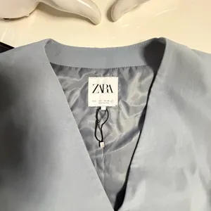 ZARA Light Blue Tailored Suit Vest Top 🩵 Size L thumbnail 11