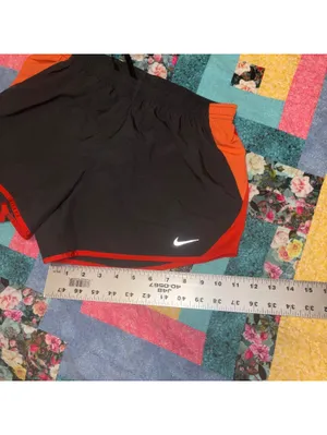Nike Dri-FIT Running Athletic Shorts Woman’s Size Small Black and Red With Liner thumbnail 9