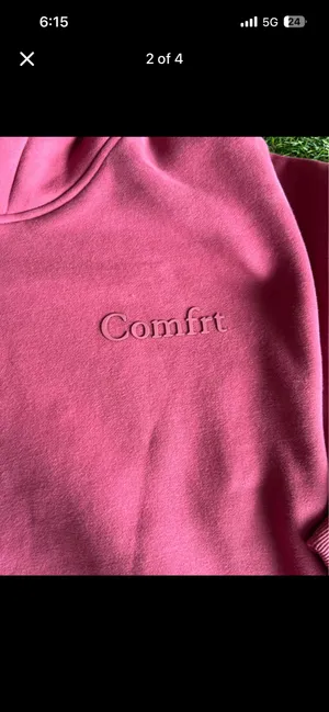 Comfrt hoodie thumbnail 2