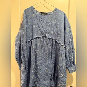 Zara Embroidered Blue Floral Oversized‎ Mini Dress - Size Medium thumbnail 9