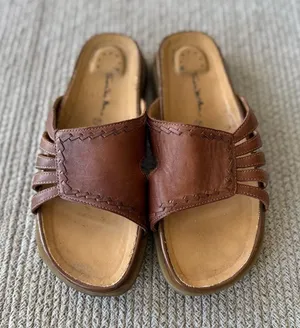Vintage 90s Thom McAn Brown Leather Lug Sole Slides Sandals Size 7.5 thumbnail 1