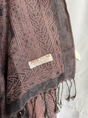 Celtic Pashmina Scarf Pink thumbnail 4