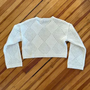 Madewell Diamond-Stitch Crewneck Crop Sweater in Cream thumbnail 4