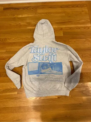Taylor Swift Light Gray Hoodie 1989 hoodie thumbnail 3
