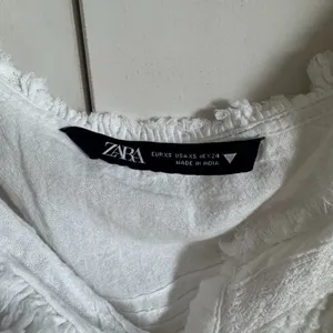Zara White Top thumbnail 2