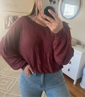 Pink Lily burgundy top thumbnail 3