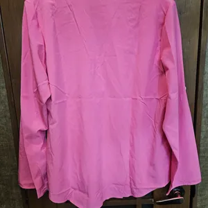 Elegant Women's Blouse NWOT thumbnail 3