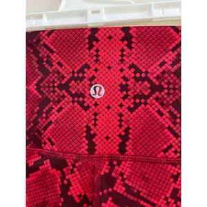 Lululemon Wunder Under Red Snake Print Yoga Gym Athletic Leggings Size 4‎ thumbnail 7