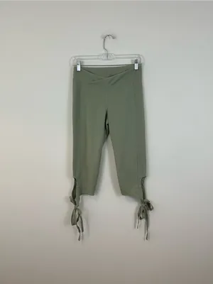 Free People FP Movement Turnout Crop Leggings Tie Leg Size Medium Women's thumbnail 3