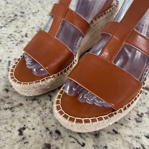 Franco Sarto‎ Cassia Cognac Brown Espadrille Wedge Sandals T-Strap Womens 6M NWT thumbnail 2