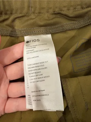Women’s FIGS Martini Olive Yola HR Scrub Pants thumbnail 3