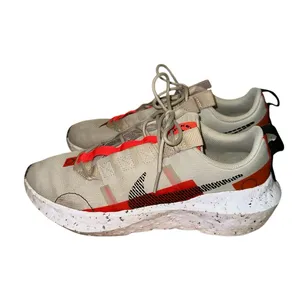 Nike‎ Crater Impact Sneakers Women's 9.5 Light Bone Crimson Sustainable Shoes thumbnail 4