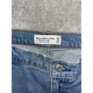 Abercrombie & Fitch High Rise Jeans - Blue thumbnail 4