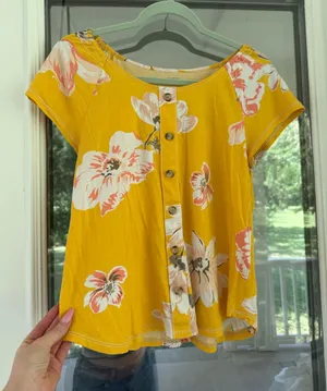 LOFT Yellow Floral Button-Front Crop Top thumbnail 1