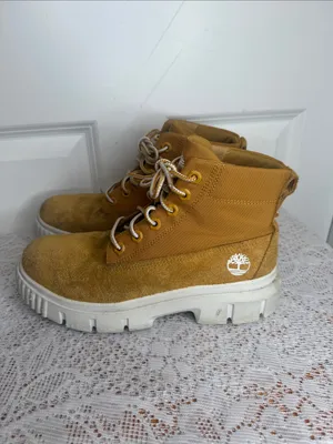 Timberland Women's Greyfield Wheat Suede Lace-Up Lug Moto Boots sz 8 thumbnail 2
