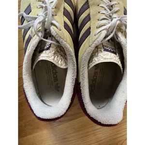 Adidas Gazelle Bold Sneakers 'Almost Yellow Maroon' IF5937 Women's Size 9 thumbnail 7