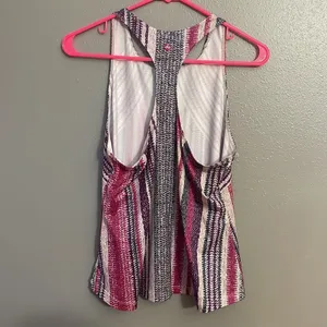 Nwt prana boost printed top thumbnail 6