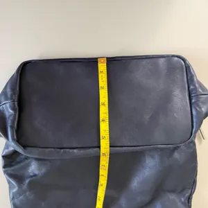 Lucky brand, leather bucket style multi pocket crossbody bag thumbnail 15