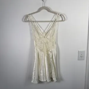 Victoria's Secret Vintage 90s Y2K Cream Slip Dress Lingerie Satin Lace Womens Sm thumbnail 4