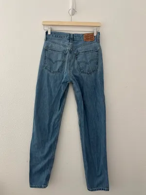 Levi’s low pro straight jeans medium wash thumbnail 2