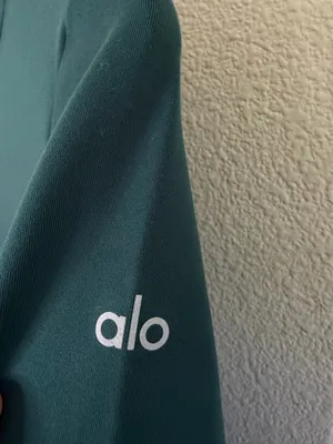 Alo Airbrush Winter Warm Nocturne Long‎ Sleeve Size S thumbnail 3