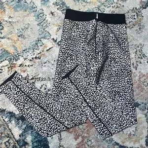 ULTRACOR Leggings Size Small EUC Black White Animal Print Smooth Sleek Yoga thumbnail 7