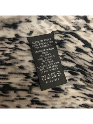 Vince Camuto Sleeveless Tie-Neck High Neck Blouse Animal Print Small thumbnail 5
