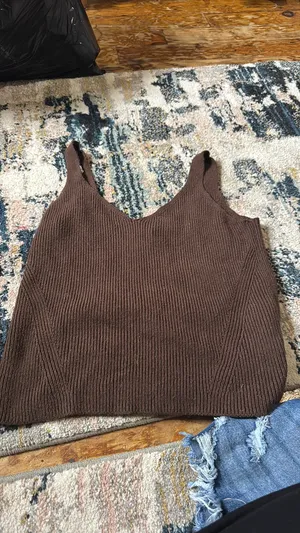 Old Navy Knit brown top thumbnail 2