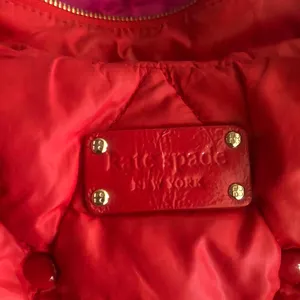 Kate Spade Coney Island Red Quilted Tufted Puffer Argyle Nylon Shoulder Hand Bag Purse Large Tote Zipper Closure thumbnail 4