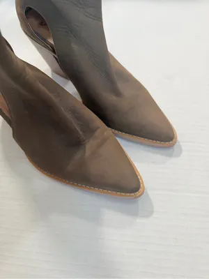 Free People Brown Leather Ankle Boots Womens 7 Boho Side Cut Out Western Booties thumbnail 8