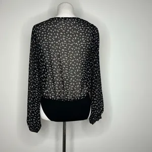 Forever 21- Black Floral Body Suit thumbnail 3