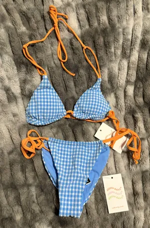 Dippin' Daisy's Bikini Set thumbnail 2