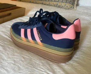 Adidas Gazelle Shoes thumbnail 1