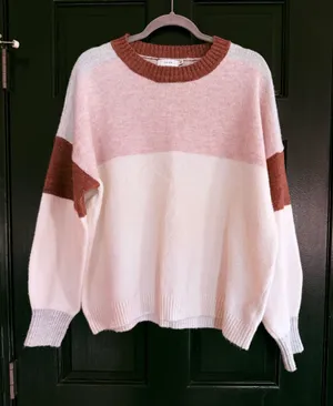 Lush color block sweater thumbnail 1