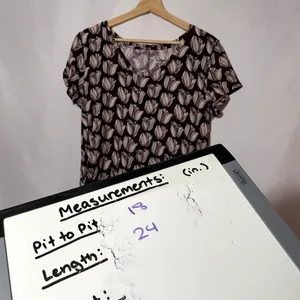 LOFT ann taylor vintage soft tulip maroon short sleeved t-shirt women's size M thumbnail 5