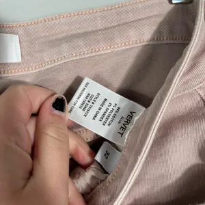 Vervet Pastel Pink Denim Raw Distressed Crop Hem Flare Jeans 32 T5671CR Baby thumbnail 6
