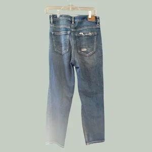 American Eagle Mom Straight Jeans 4 Regular Distressed Ripped Blue High‎ Rise thumbnail 2