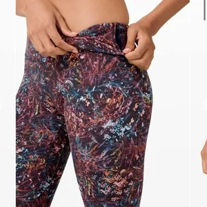 Lululemon align pant 11 25”‎ foliage overlay multi 4 thumbnail 4