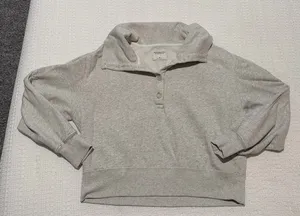 Abercrombie Crewneck Sweatshirt thumbnail 1