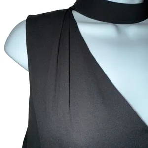 WHITE HOUSE BLACK MARKET‎ Black Sleeveless Choker Neck Shift Dress EUC Size 6 thumbnail 4