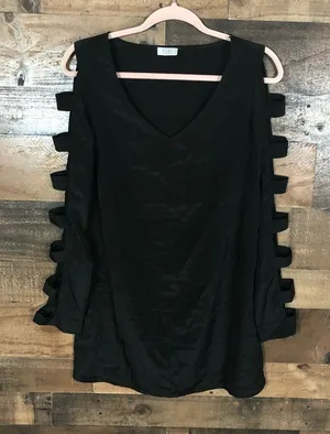 Tobi‎ black tunic thumbnail 1