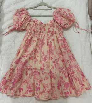 Boutique Floral Dress thumbnail 1