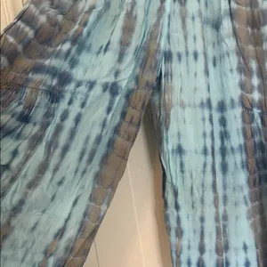 Blue Tiered wide legged pants Size undefined thumbnail 3